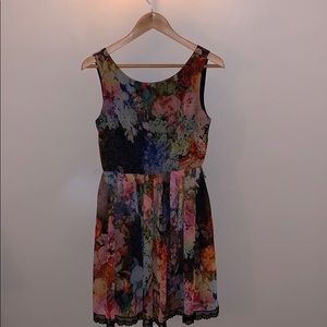 Betsy Johnson floral print dress